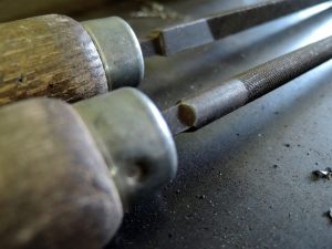 ARTMETA fabrication artisanale atelier en normandie / menuiserie métallique / meuble éco responsable
