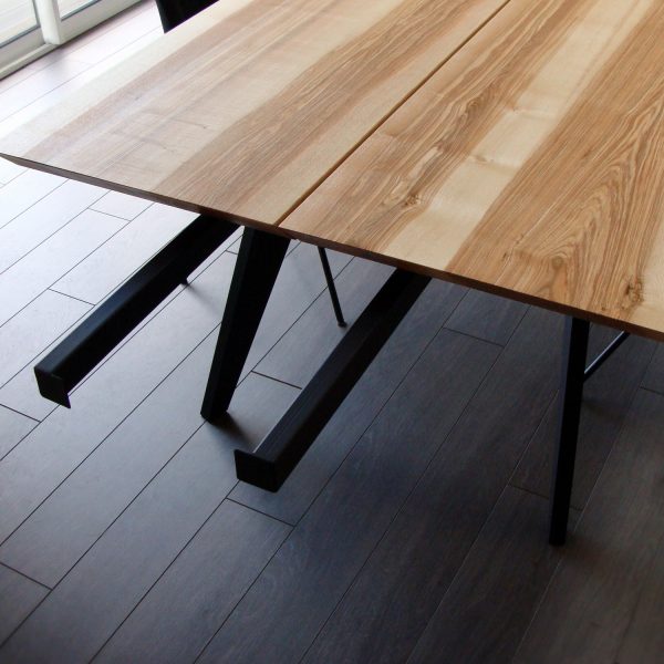 Table Amazone de salle à manger / métal et bois massif