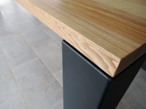 ARTMETA / table panorama en métal et bois massif