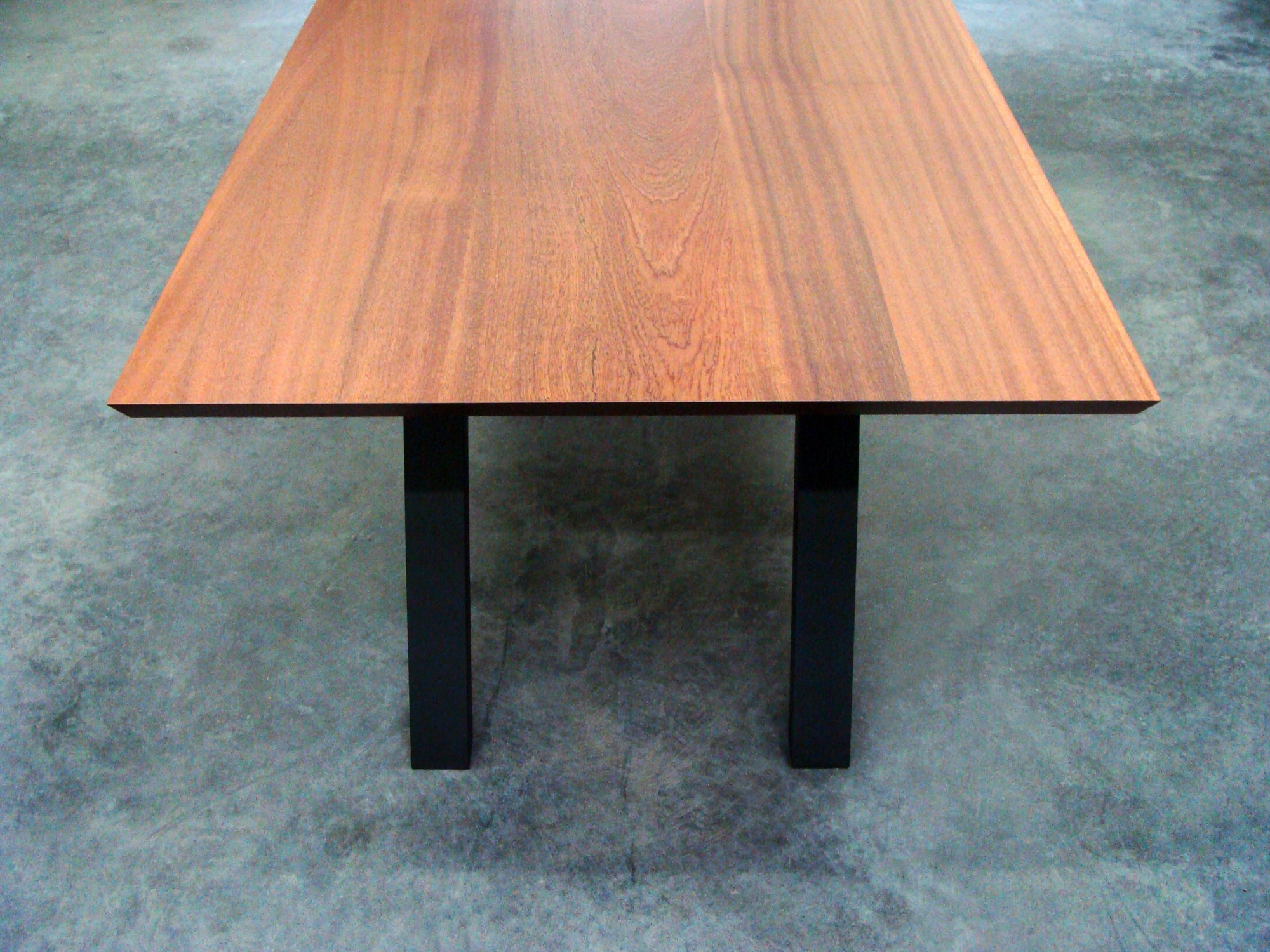 ARTMETA table élémentaire acier et bois massif