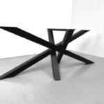 ARTMETA / pied de table Mikado sur mesure en acier