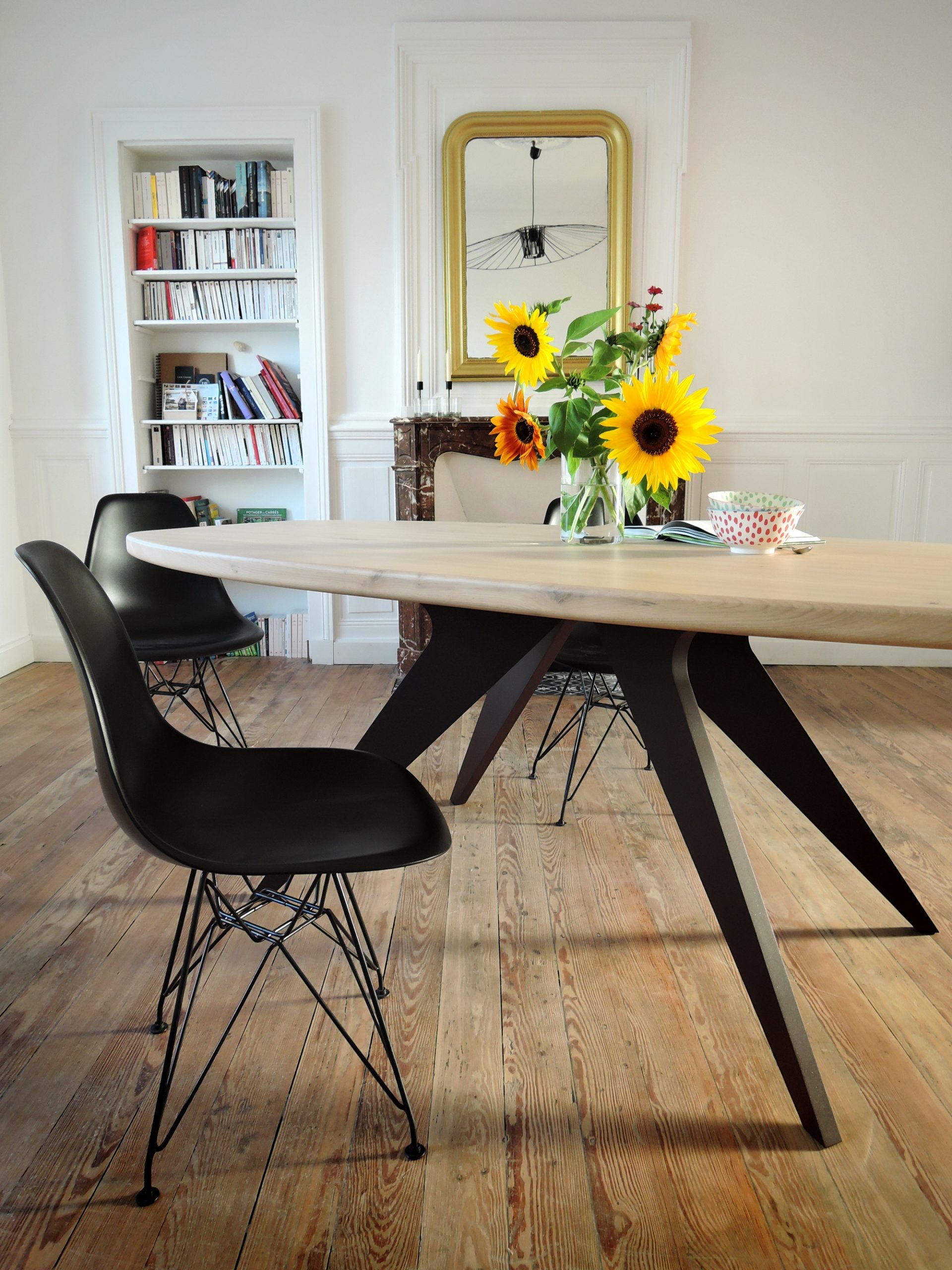 Table de salle à manger en métal et bois modèle STREET - Art