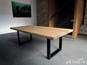 ARTMETA / table Urbaine / en acier et bois massif / fabrication artisanale française et sur mesure
