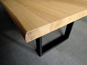 ARTMETA / table Urbaine / finitions en acier et bois massif / fabrication artisanale française et sur mesure