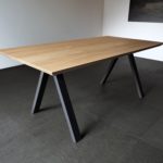 ARTMETA / table Ecrou / en acier et bois massif / fabrication artisanale et sur mesure