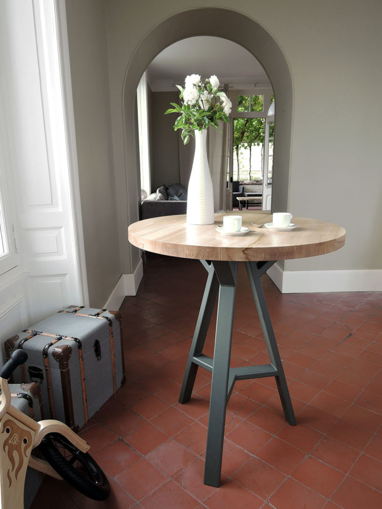 Table mange debout metal et bois massif ARTMETA