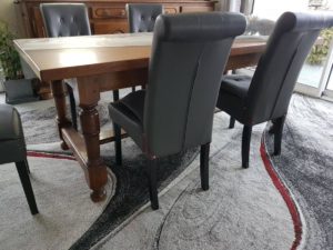 Relooker une table ancienne