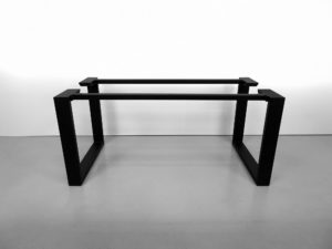 ARTMETA / pied U acier sur mesure / table Urbaine