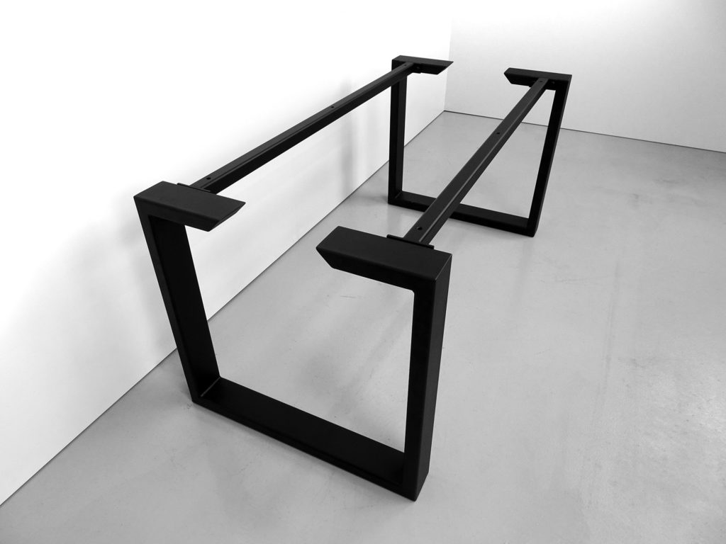 ARTMETA / pied U acier sur mesure / table Urbaine / pied de table design