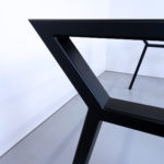 ARTMETA / Pied de table Hameau sur mesure en acier