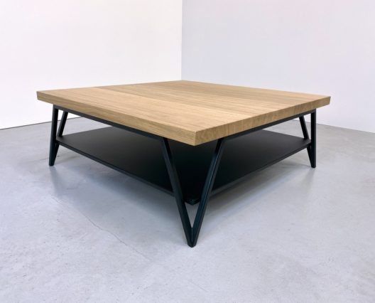 Table basse double plateau sur mesure en acier et bois massif / modèle "Variation" ARTMETA