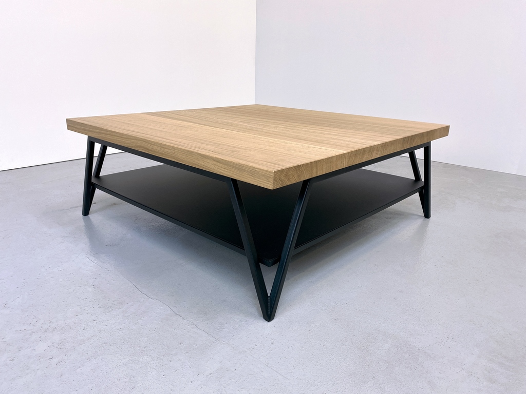 Table basse double plateau sur mesure en acier et bois massif / modèle "Variation" ARTMETA