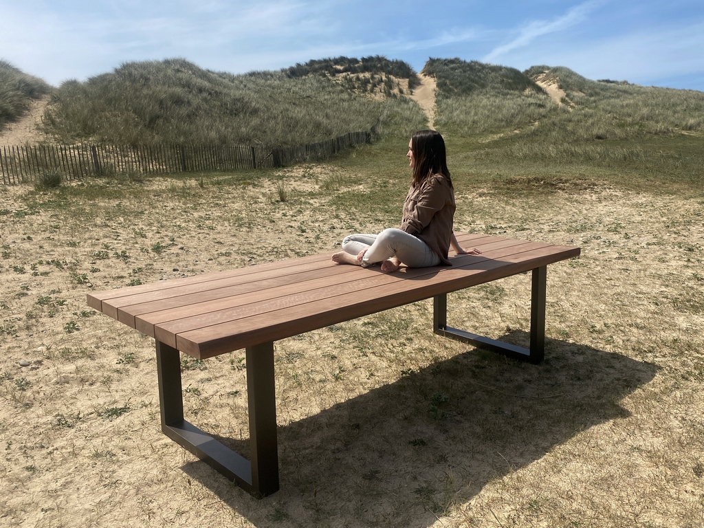 Table extérieure Printemps - Bois alu sur mesure artisanal