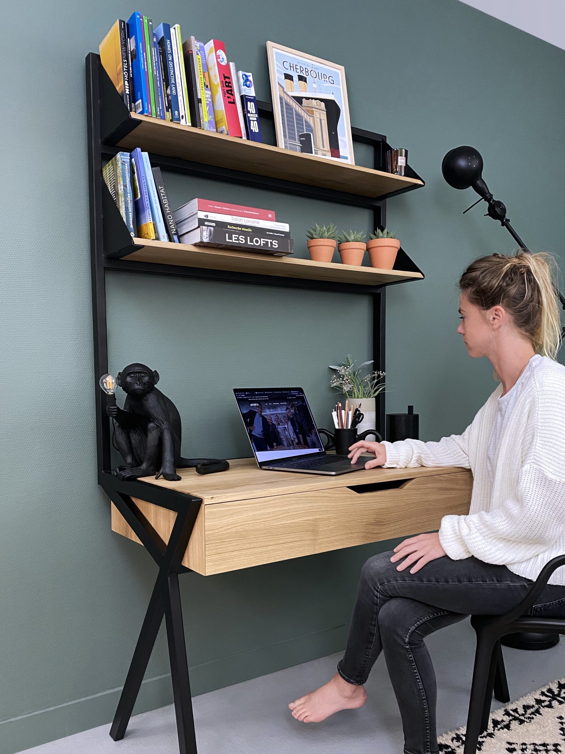 Bureau d'ordinateur portable simple avec tiroir étagère bureau