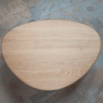 Table basse Galet / Bois massif et acier / Fabrication sur mesure ARTMETA