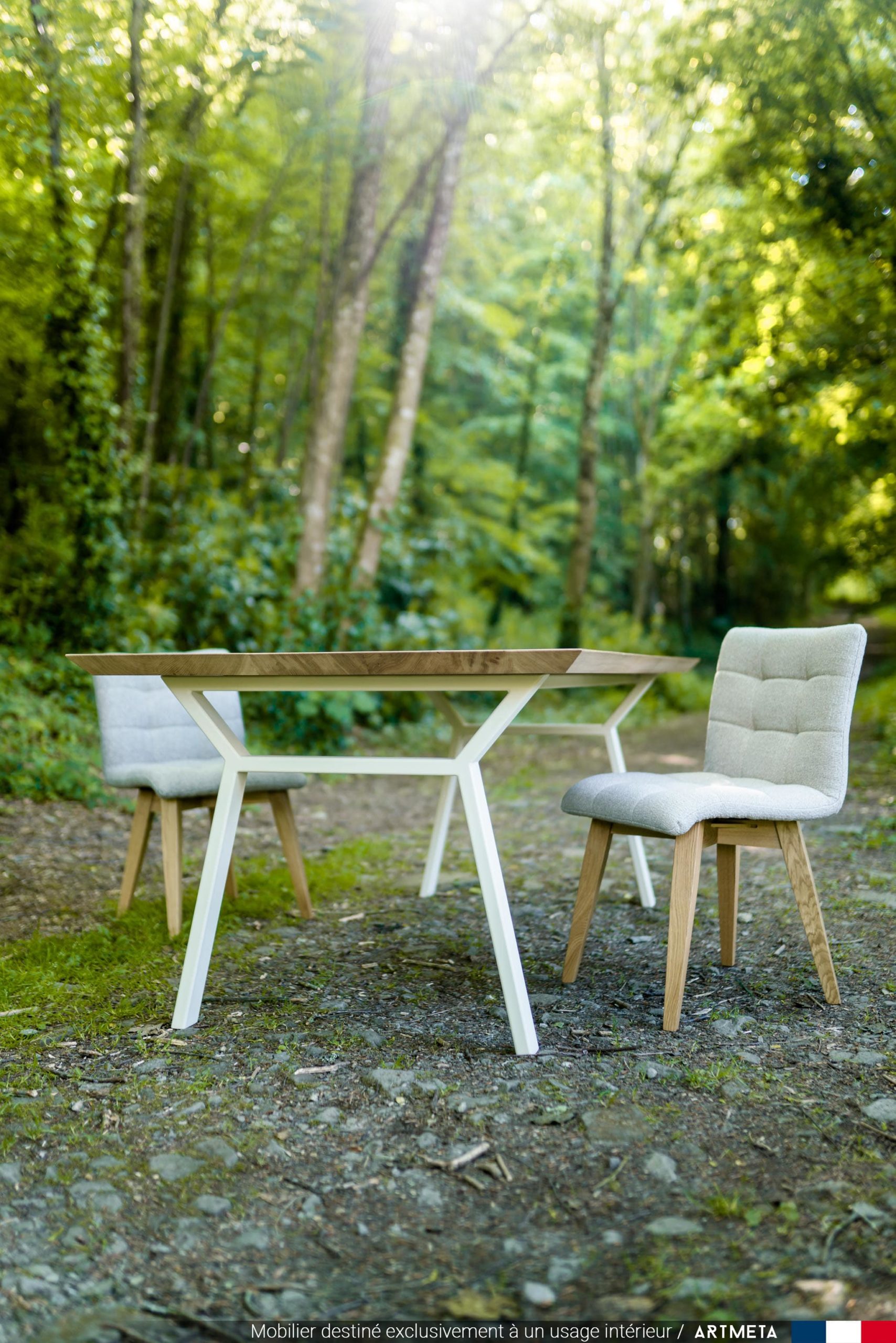 Table à manger Hameau en acier et chêne authentique massif français / Pied ivoire / Fabrication sur mesure ARTMETA