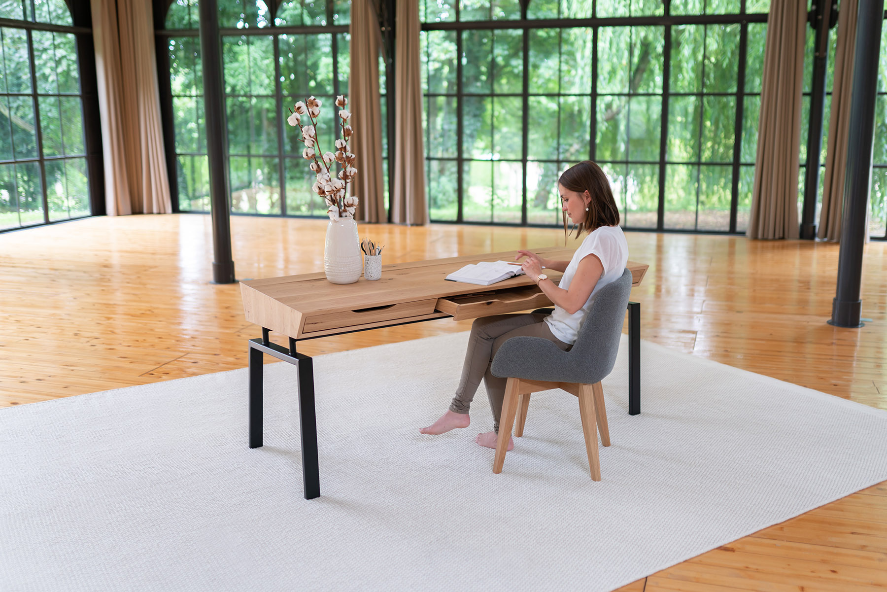 Bureau avec tiroirs Compagnon / Mobilier artisanal de qualité