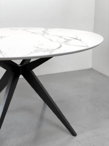 Table ronde en céramique Dekton Aura / Diamètre 130 cm / Fabrication artisanale et sur mesure ARTMETA