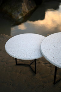 Duo tables basses coquillage en terrazzo OSTREA DESIGN