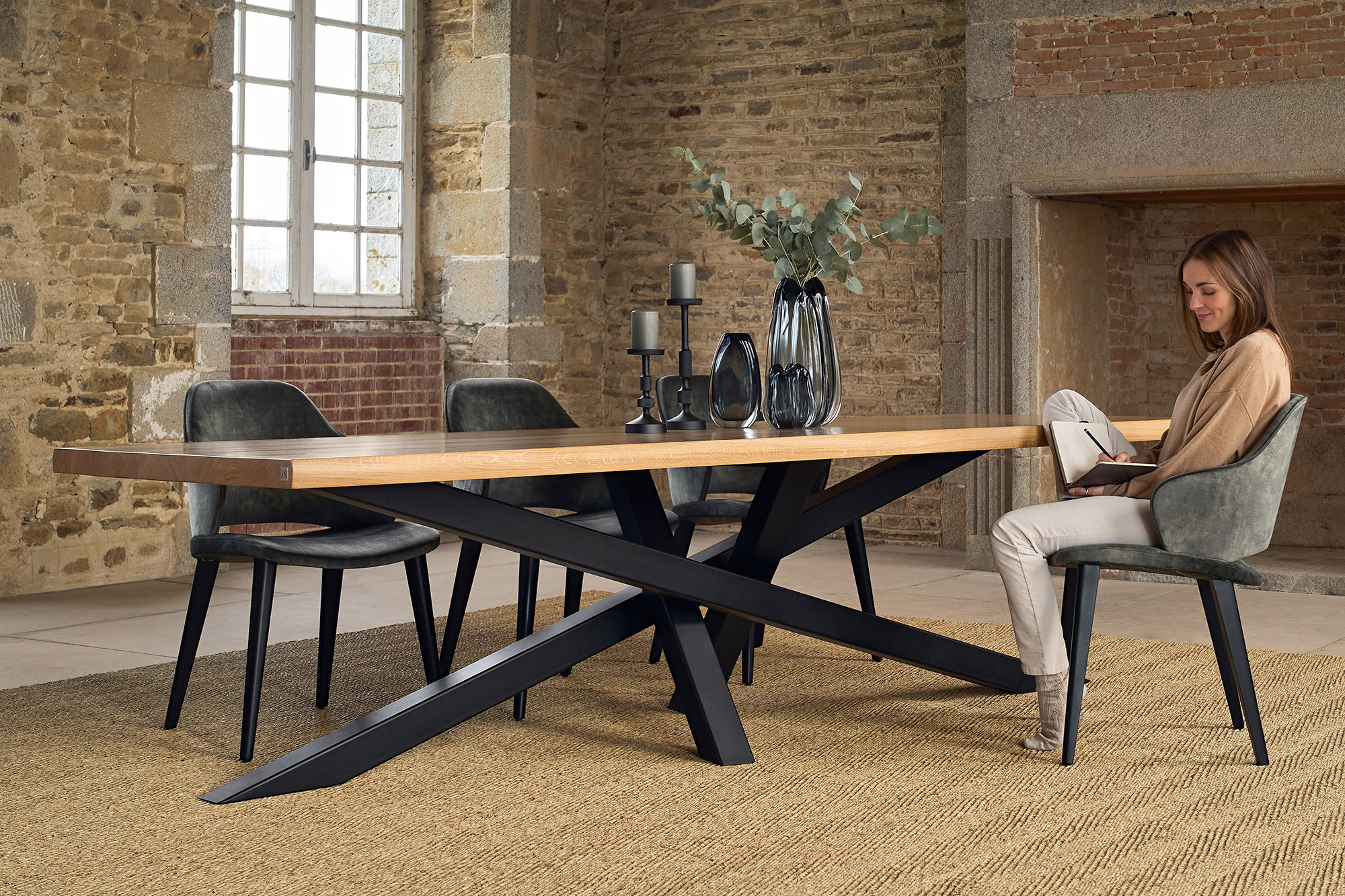 Table Mikado acier et bois massif 300x100 cm 12 personnes
