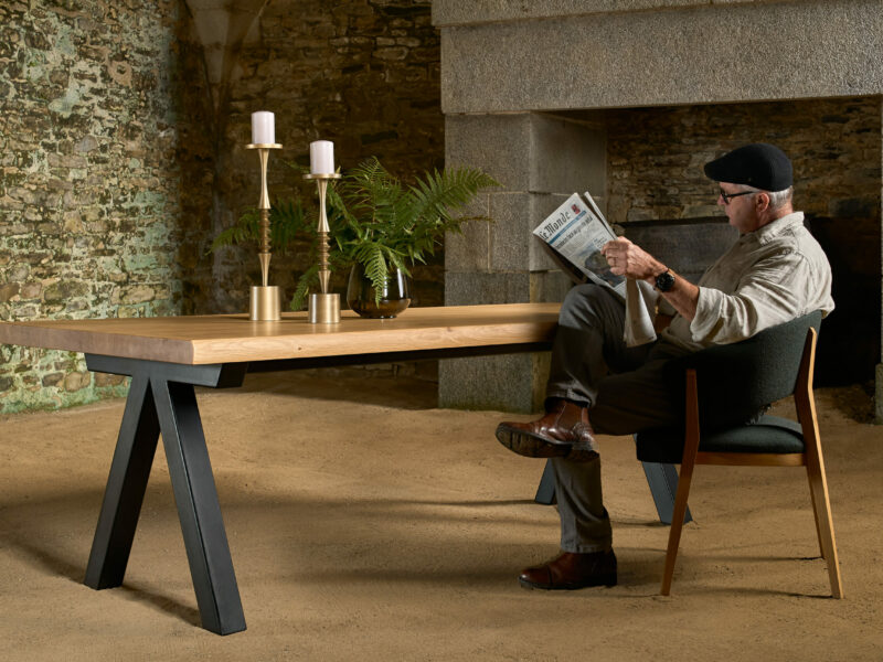 Tout savoir sur les tables en bois massif