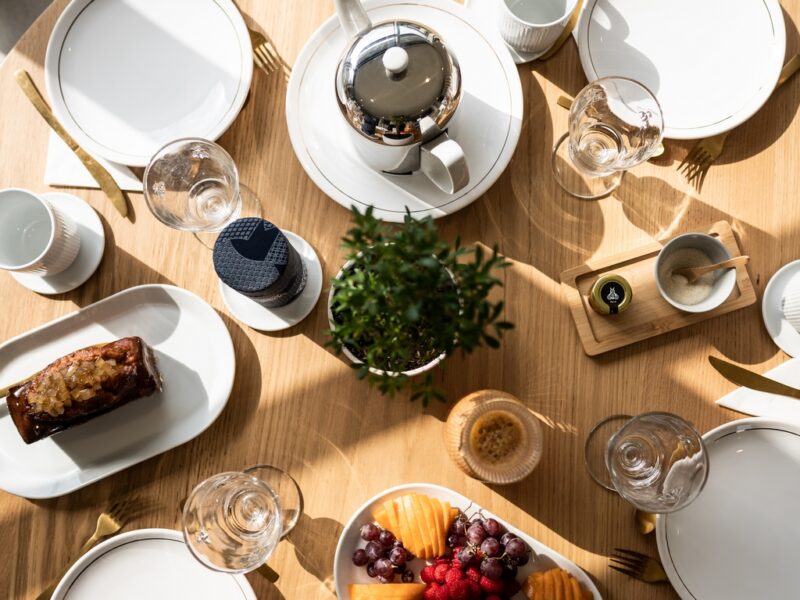 Quelles dimensions de table pour vos convives ?