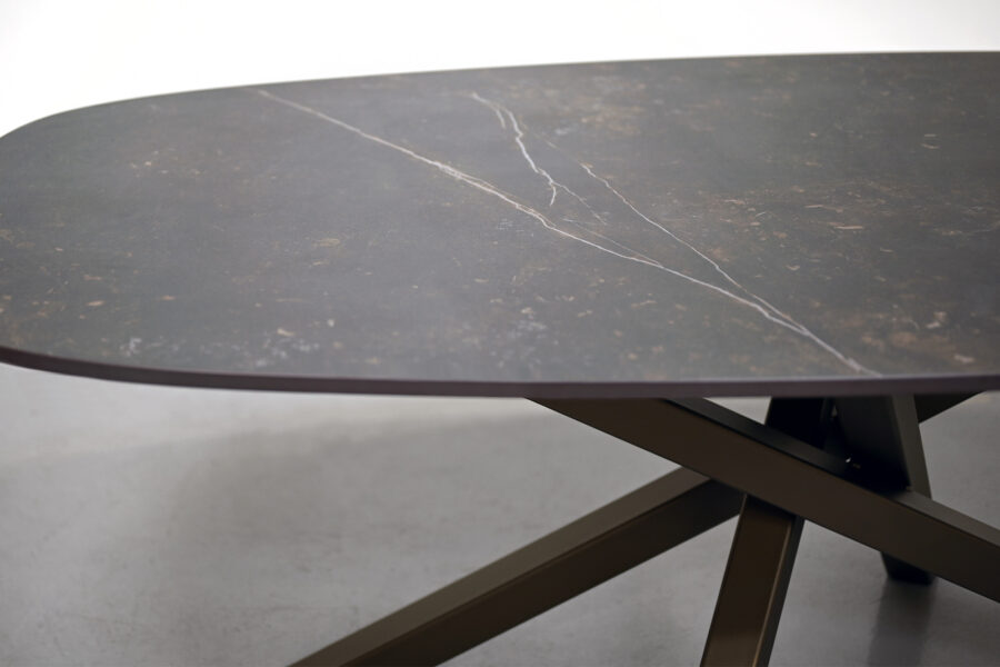 Table Mikado céramique sur mesure Dekton Kelya