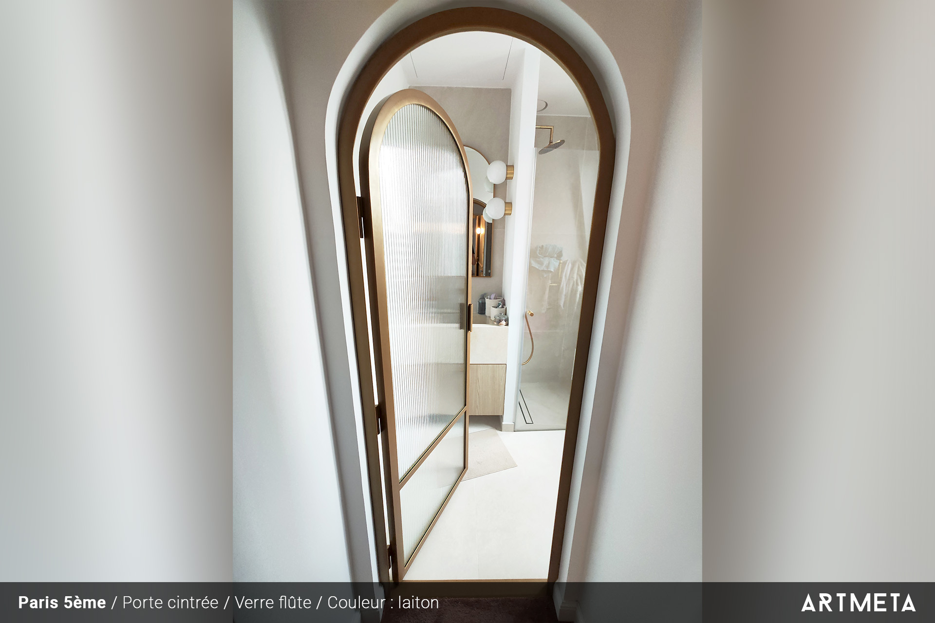 Réalisation verrière porte cintrée Paris