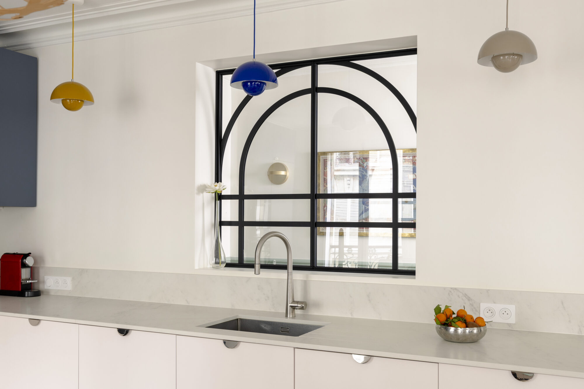 Verrière avec courbes N°54 pour la cuisine Paris