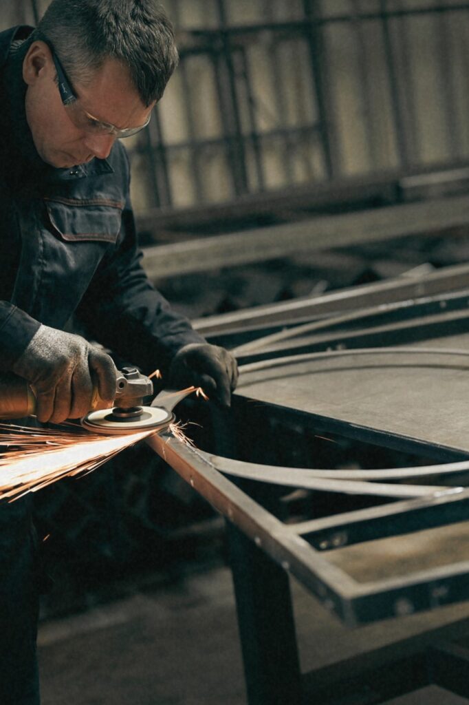 Metallier verrière avec ellipse