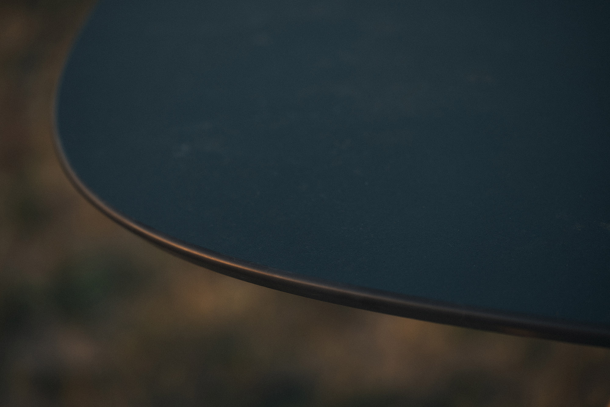 Plateau de table en céramique Dekton