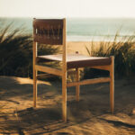 Dossier chaise en cuir et bois massif