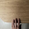 1790757451751 Table comtesse plaquage bois chêne pieds acier ivoire